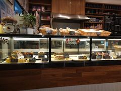 面包甜点陈列柜-Jamaicablue Coffeeshop(中央广场店)