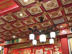 -梅龙镇酒家(南京西路总店)