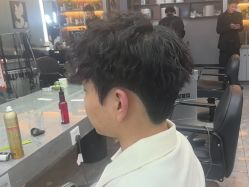 -丝语萱形象