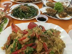 -班赞海鲜市场胖阿姨加工点