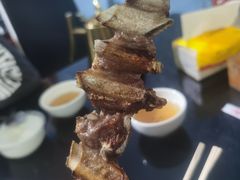-烤肉小伙烤肉店