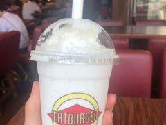 香草奶昔-FATBURGER 特富客汉堡(外交公寓店)