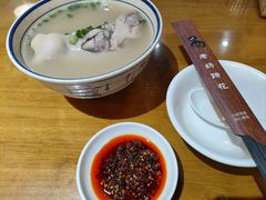 -易老妈蹄花.创于1935(总店)