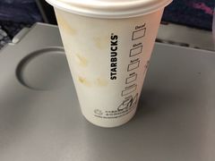 -星巴克(广州南站A18检票口楼上)