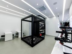 -DJI大疆(深圳华强北曼哈授权体验店)