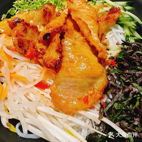拾越河·湄公·越南料理(芦荻街店)