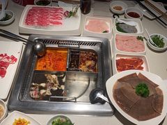 -海底捞火锅鲜切牛肉主题店(长寿路店)