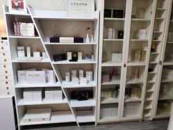 -苗方清颜•痘肌问题肌专研