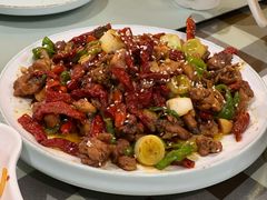 -丝路天山酒店(国际大巴扎店)