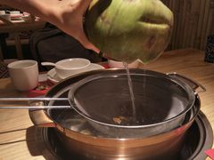 -椰夫人·养生椰子鸡(黄埔时代城店)