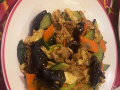 -闯关东东北农家菜(崂山石老人店)