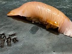 -橼舍鮨青木