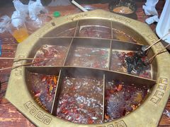 -乐山串串香老火锅(鼓楼店)