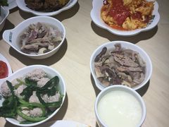 -梦航彩虹之约自助餐厅(华府天地店)