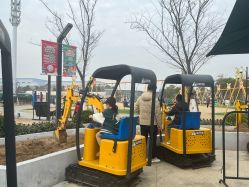 -季高兔窝窝亲子园(上海薰衣草公园店)