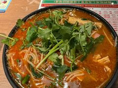 -肥汁米蘭香港米线(定西路店)