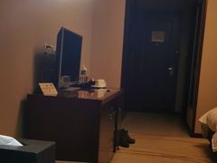 -莱西华玺大酒店