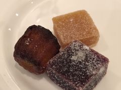 -圣丰索菲特·2 On 988 Café 自助餐厅