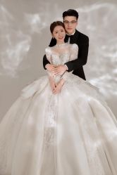 -梵汐婚纱摄影(东方之门店)