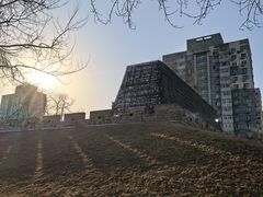 -元大都城垣遗址公园