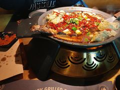 -吞鱼兽麻辣烤鱼(万达店)