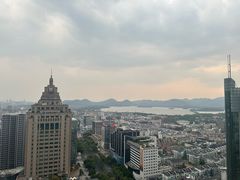 -Hi City·城市之巅