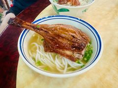 -香辉食馆(新兴路店)
