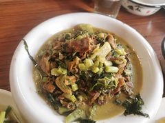 腌菜河蚌-唔呶喔哩酒家(生产街店)