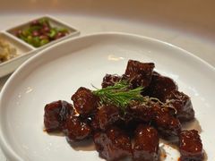 -荟廷·晶萃(陆家嘴尚悦湾店)