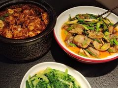 -万重锦·人文川菜馆(骡马市店)