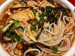 -水平有限螺蛳粉(宏达大厦店)