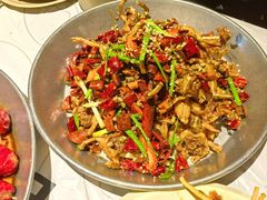 -巴厘龙虾·榜首油焖大虾(音乐学院·沿江酒馆店)