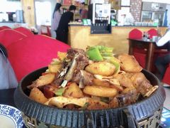 -撒拉人家.酸菜牦牛肉火锅