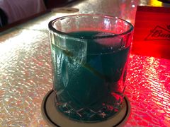 -江湖酒吧