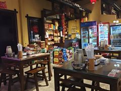 -富正毅三下锅·湘西韵味(天门山索道店)