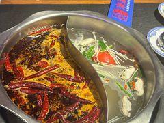 麻辣鸳鸯锅-来涮蜀鲜货火锅串串香(菜市口店)