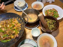 -费大厨辣椒炒肉(万家丽一店)