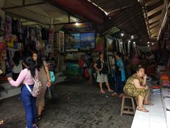 -乌布德传统市场