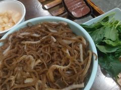 -乡土黄·鲜牛肉火锅·小龙虾(兴业街店)