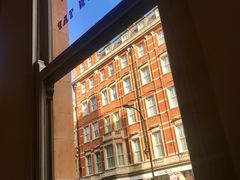 -巴宝莉工厂店/折扣店(工厂店)