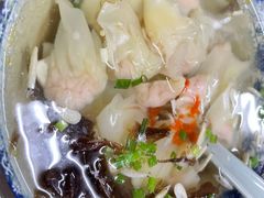 -无名氏宵夜小摊(祝家三姐妹馄饨店)