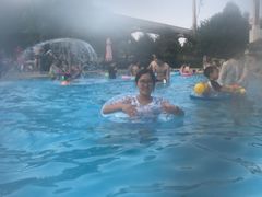 -汤山欢乐水世界