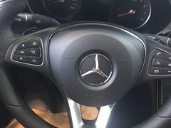 -上海星瀚奔驰4S店(红柳路店)