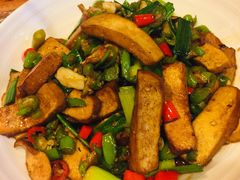 青椒炒香干-赣味楼江西土菜(小屯西路店)