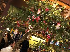 -弄堂里(西溪龙湖天街店)