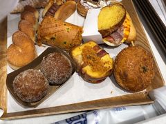 -巴黎贝甜(大宁国际商业广场店)