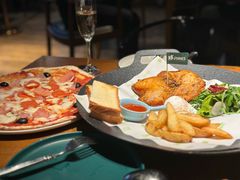 -JINNS锦时 steak&pizza(浸信会礼拜堂旧址店)