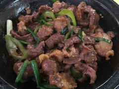 牛肉煲-霞海鸭仔饭店(海滨大道北店)