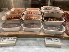 -HOT CRUSH趁热集合·现烤面包(环球港店)