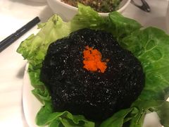 -鲜入围煮花胶鸡海鲜火锅